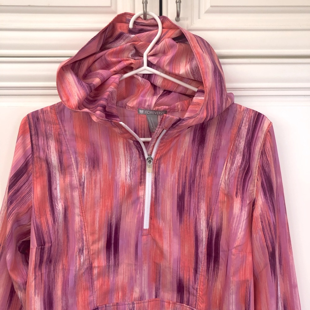 EUC Forever 21 women’s nylon windbreaker